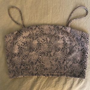 Snack print crop top